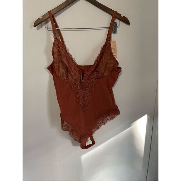 Popilush Women’s Large Orange Lace Trim One Piece Shapewear Bodysuit Brand New - Picture 1 of 6